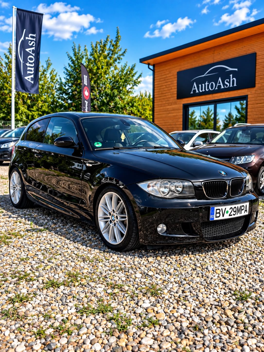BMW Seria 1 — fotografia 1 din 6