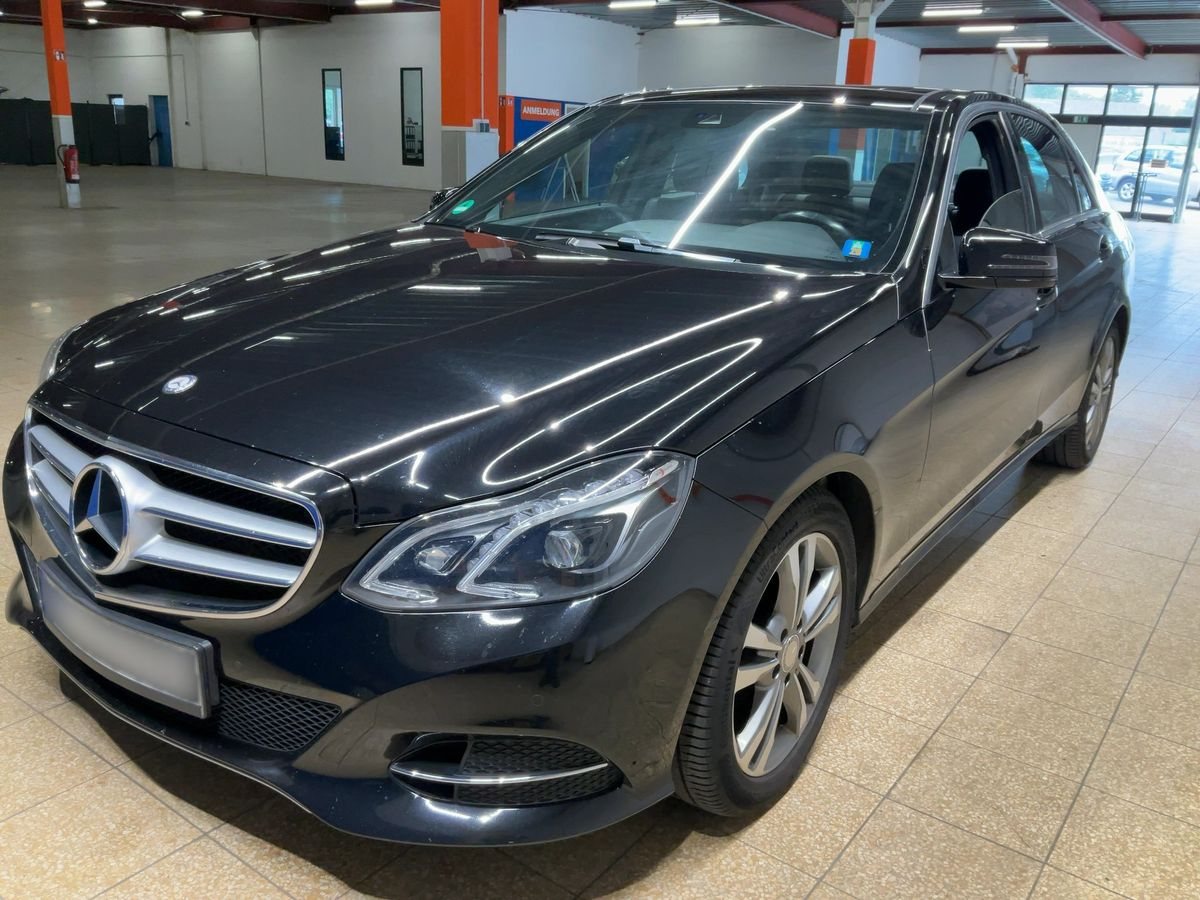 Mercedes-Benz E 220 CDI BlueTEC Avantgarde — fotografia 1 din 12