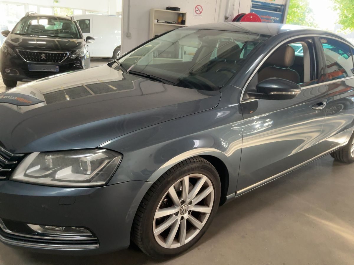 Volkswagen Passat 1.4 TSI Exclusive — fotografia 1 din 10