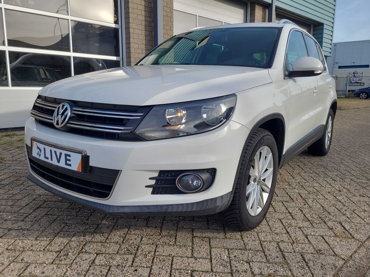 Volkswagen Tiguan 2.0 TDI 4Motion Sport & Style — fotografia 1 din 10